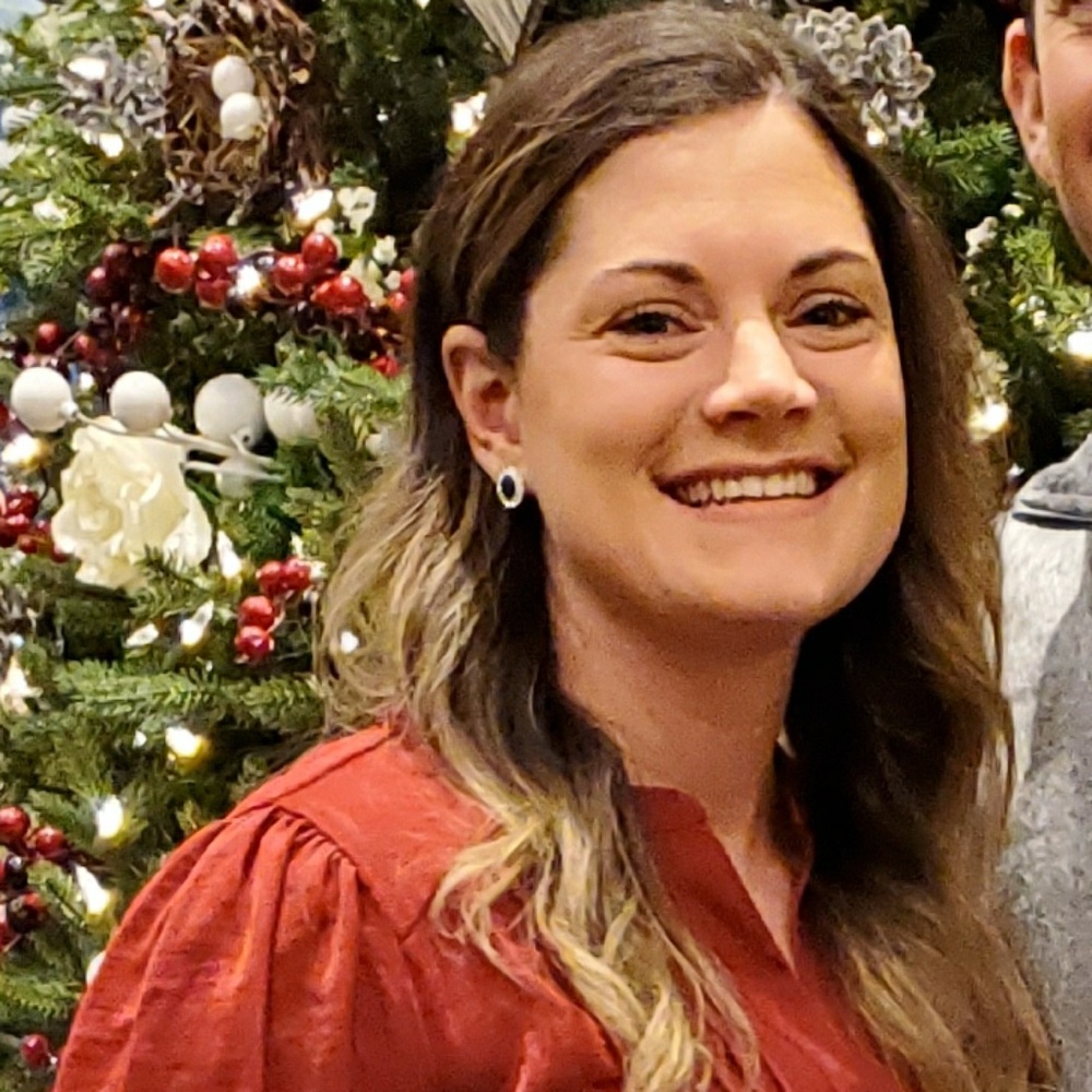 Meet your Posher, Becky